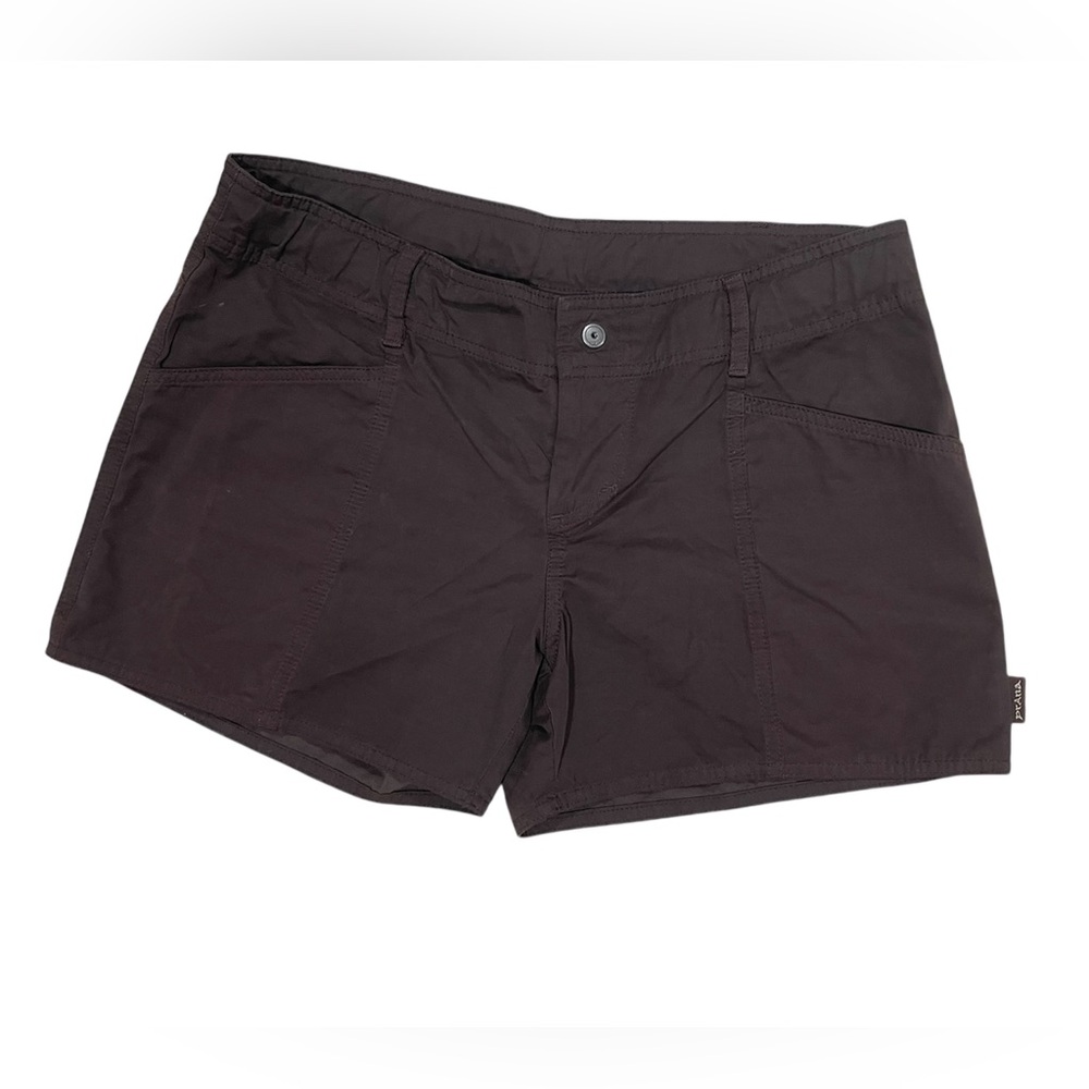 PRANA Women’s size 6 tech fabric short shorts 🥥🍂🤎